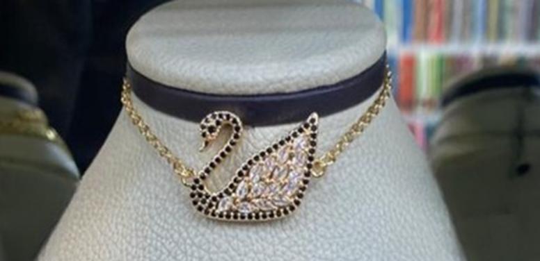 Gold Plated Swan Jewelry Set Crystal Necklace Earrings Ring Elegant Gift