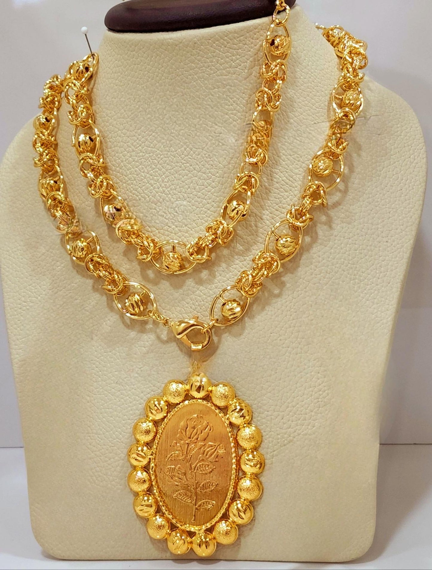 Gold-Plated Arabic Bridal Jewelry Set โ 4-Piece Wedding Necklace, Earrings, Bracelet & Ring
