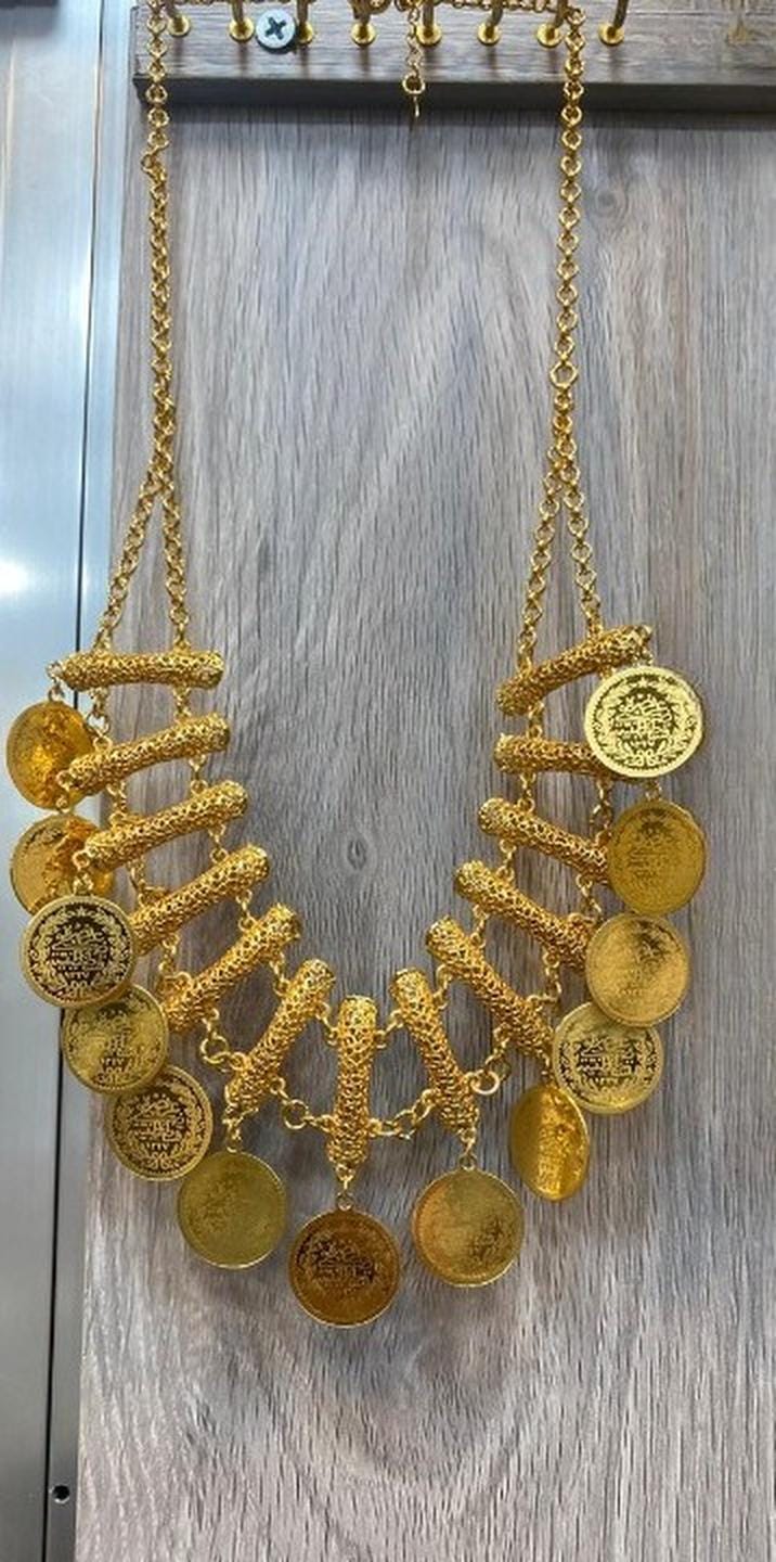 Elegant Gold Plated Lucky Clover Jewelry Set • Sparkling Crystal Flower Necklace