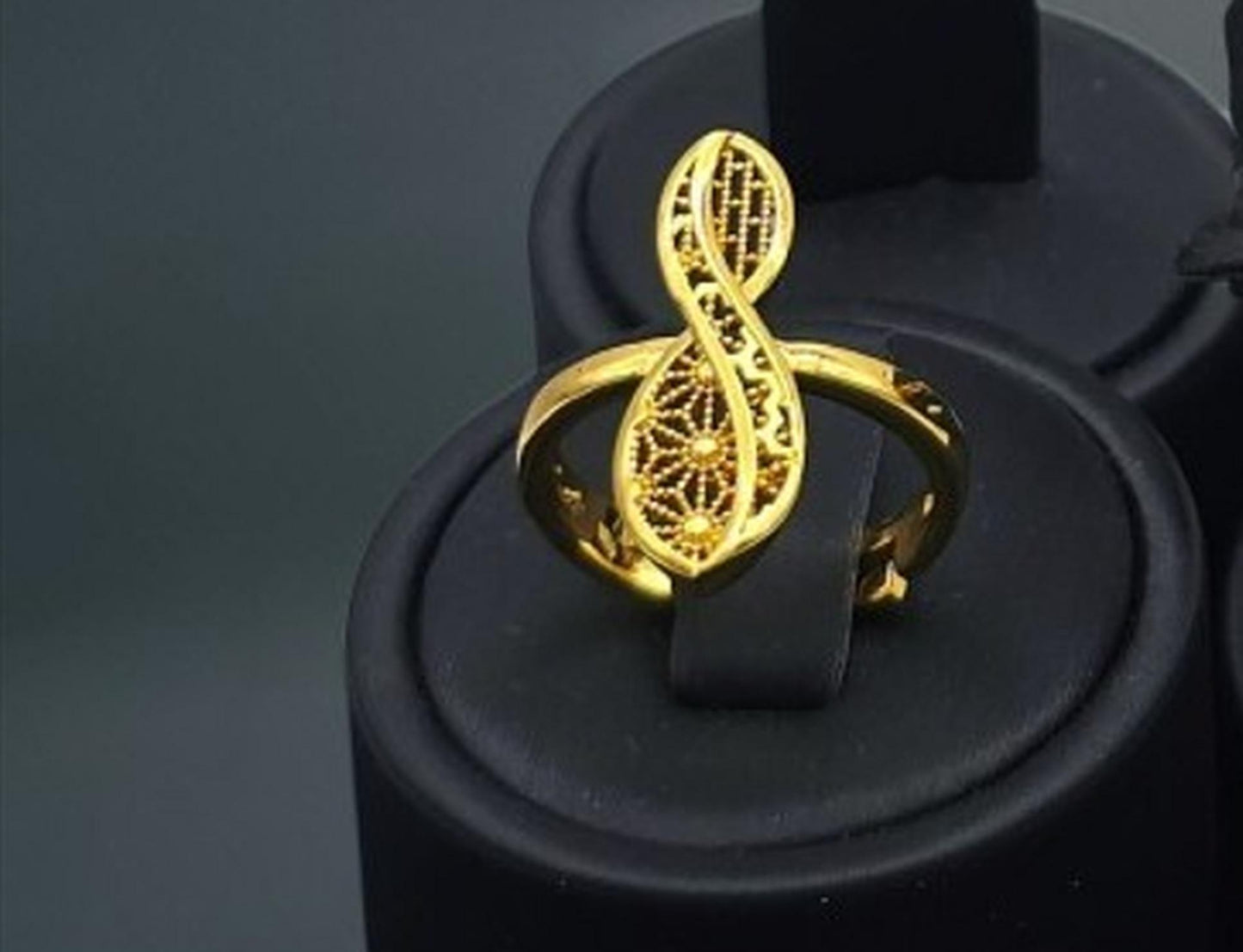 Gold Plated Filigree Jewelry Set Leaf Necklace Bracelet Earrings Ring