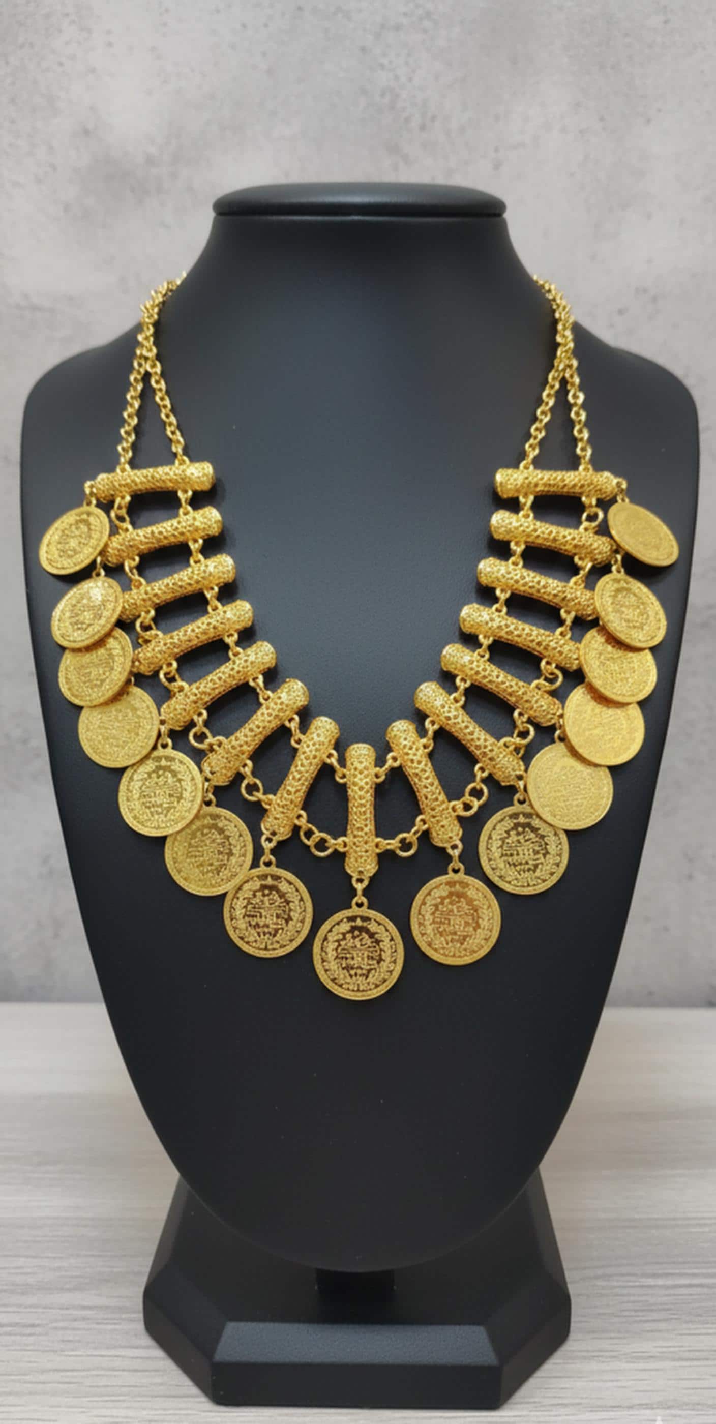 Elegant Gold Plated Lucky Clover Jewelry Set • Sparkling Crystal Flower Necklace