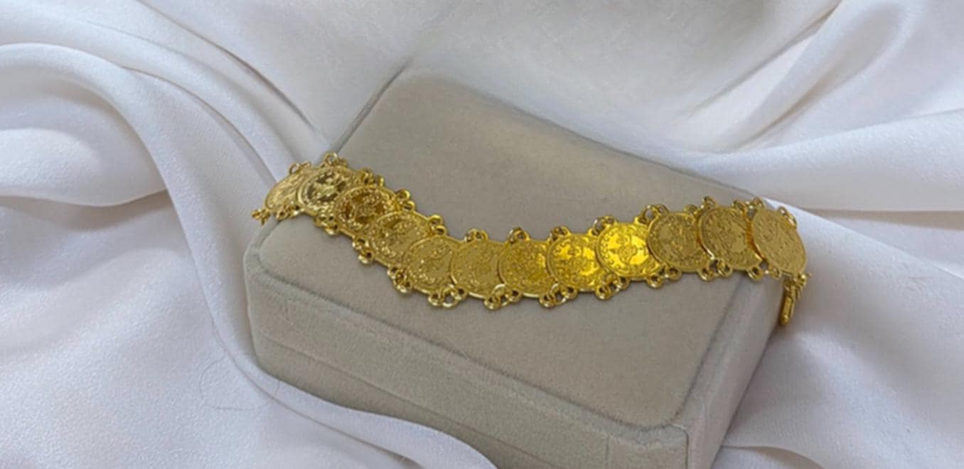 Luxury Gold Plated Coin Necklace Bracelet Set