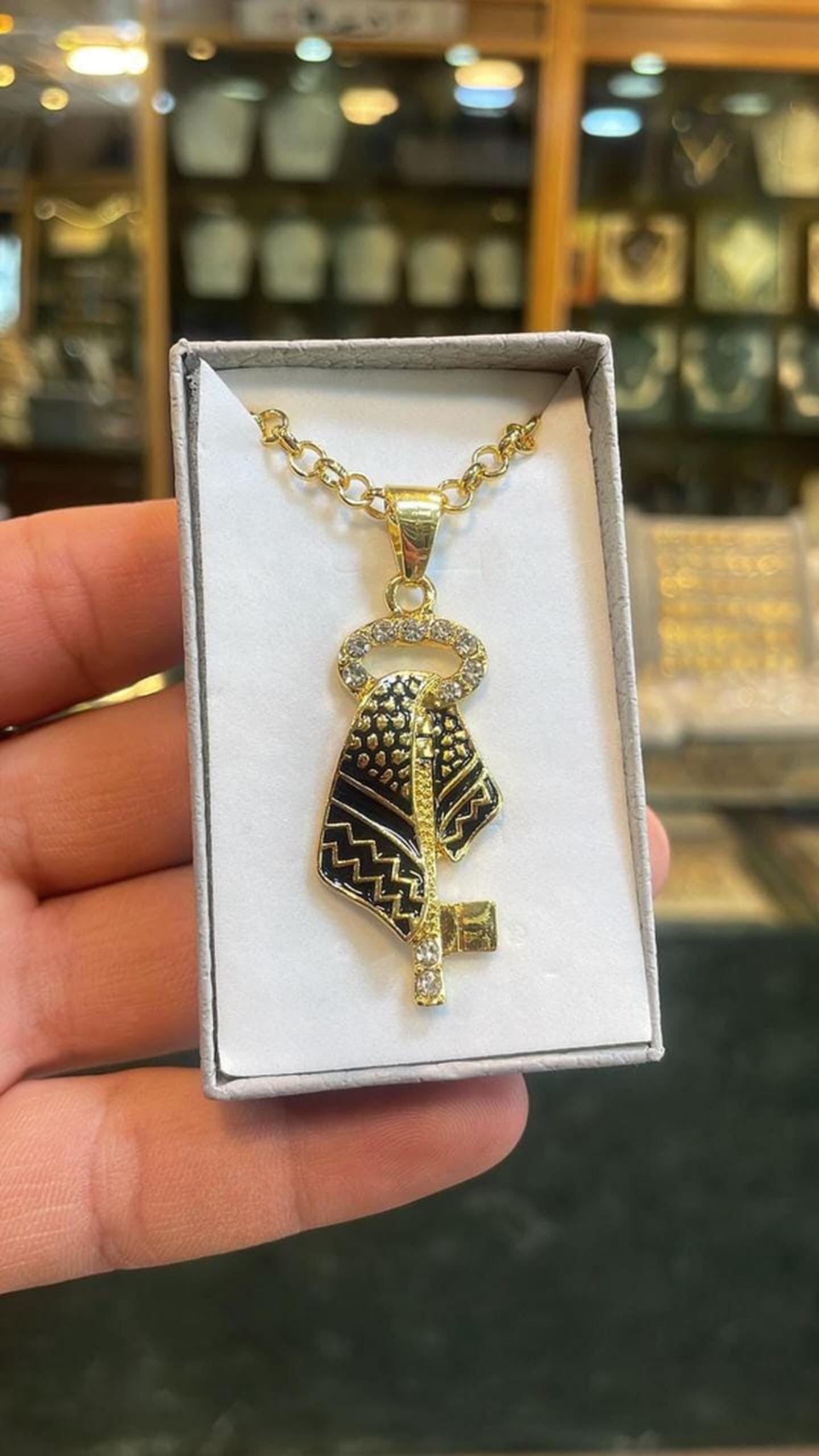 Luxury Gold Plated Palestine Map Necklace With Keffiyeh