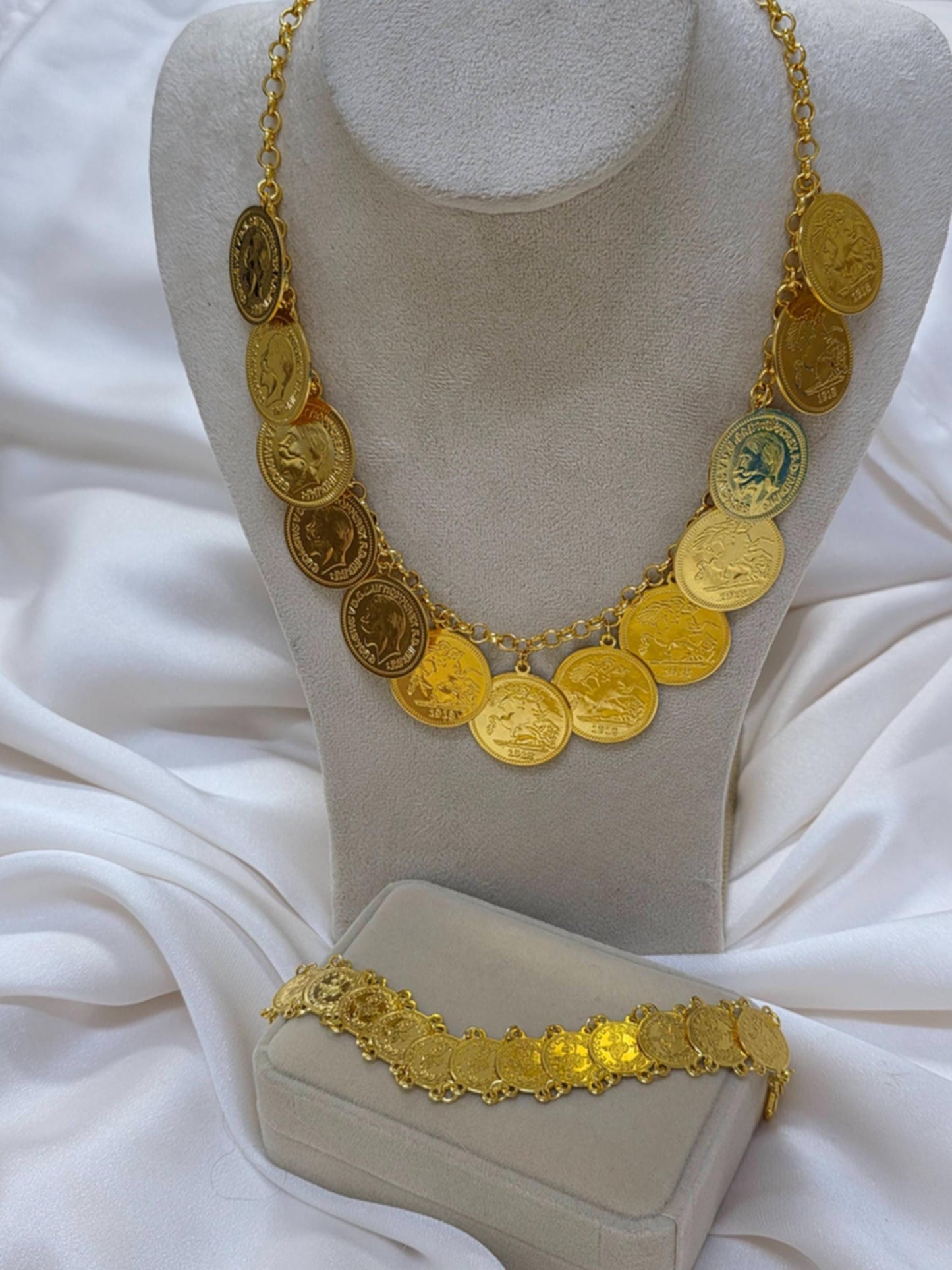 Luxury Gold Plated Coin Necklace Bracelet Set