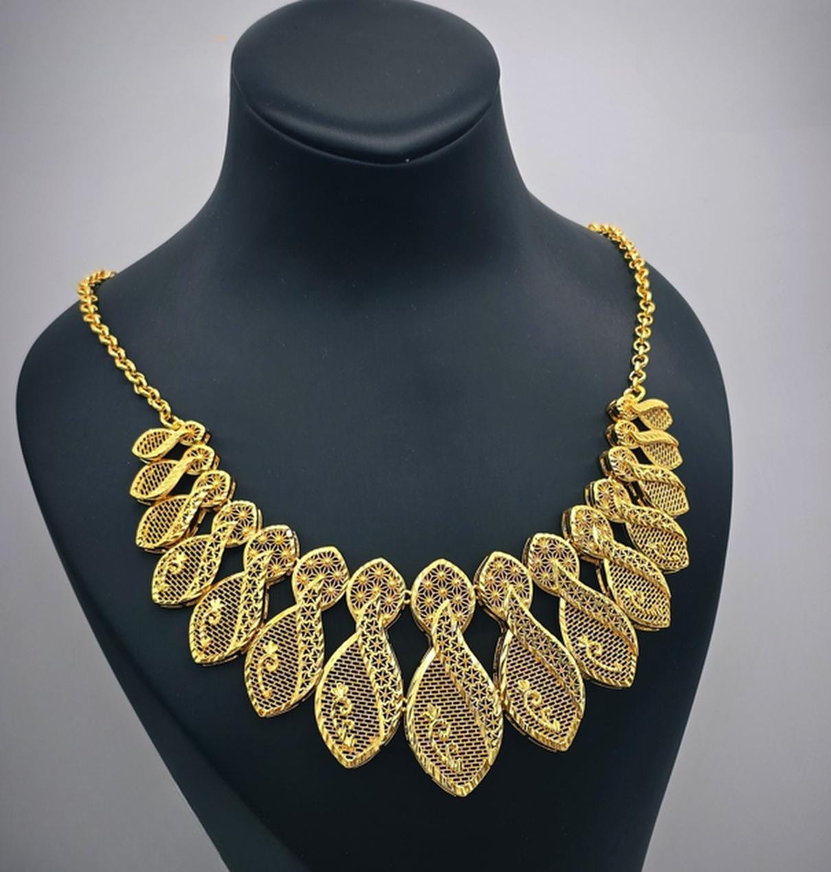 Gold Plated Filigree Jewelry Set Leaf Necklace Bracelet Earrings Ring