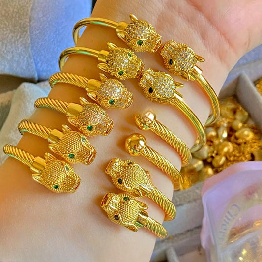 Gold-Plated Panther Head Cuff Bracelet: Elegant Animal Design