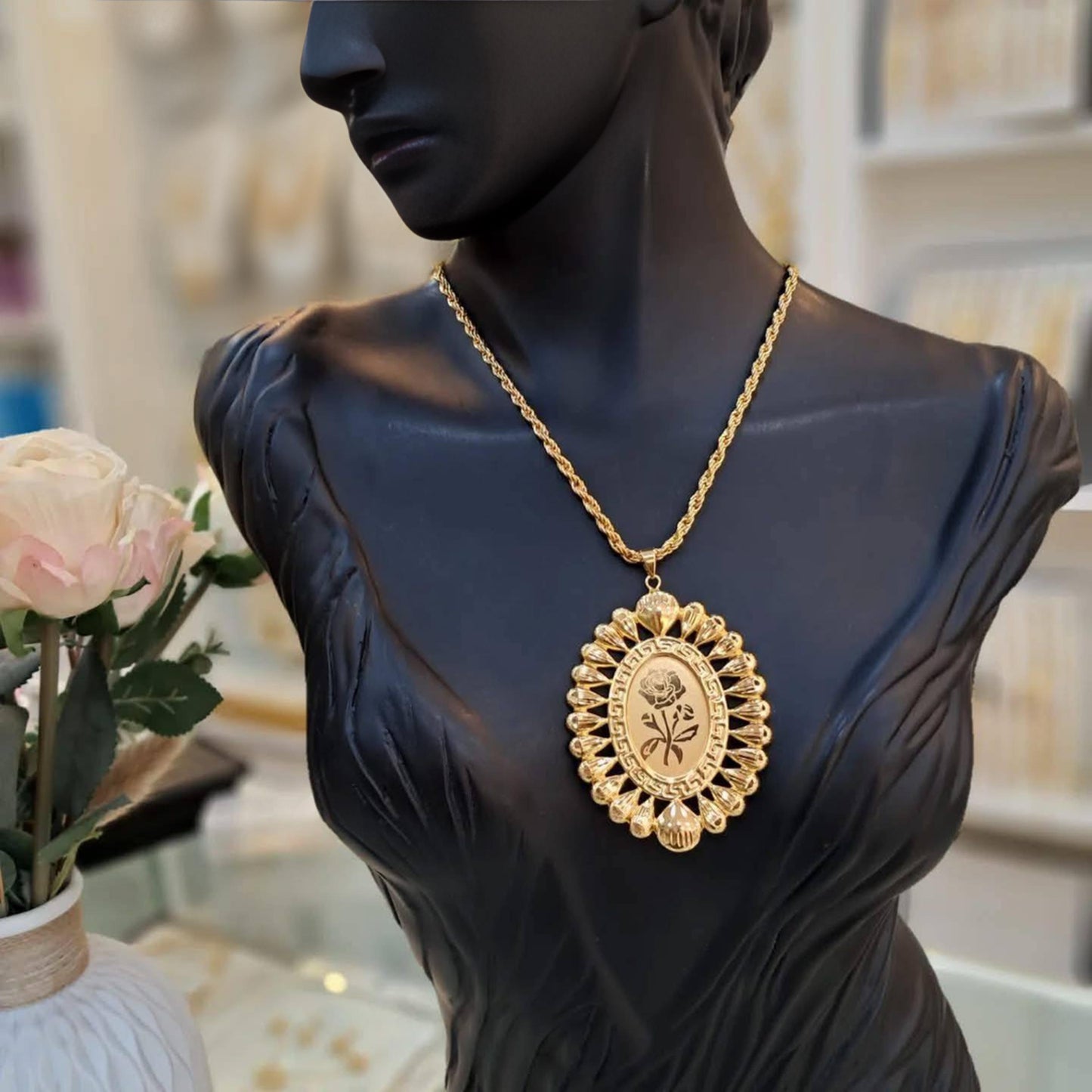Luxury Gold Plated Rope Chain Pendant Necklace