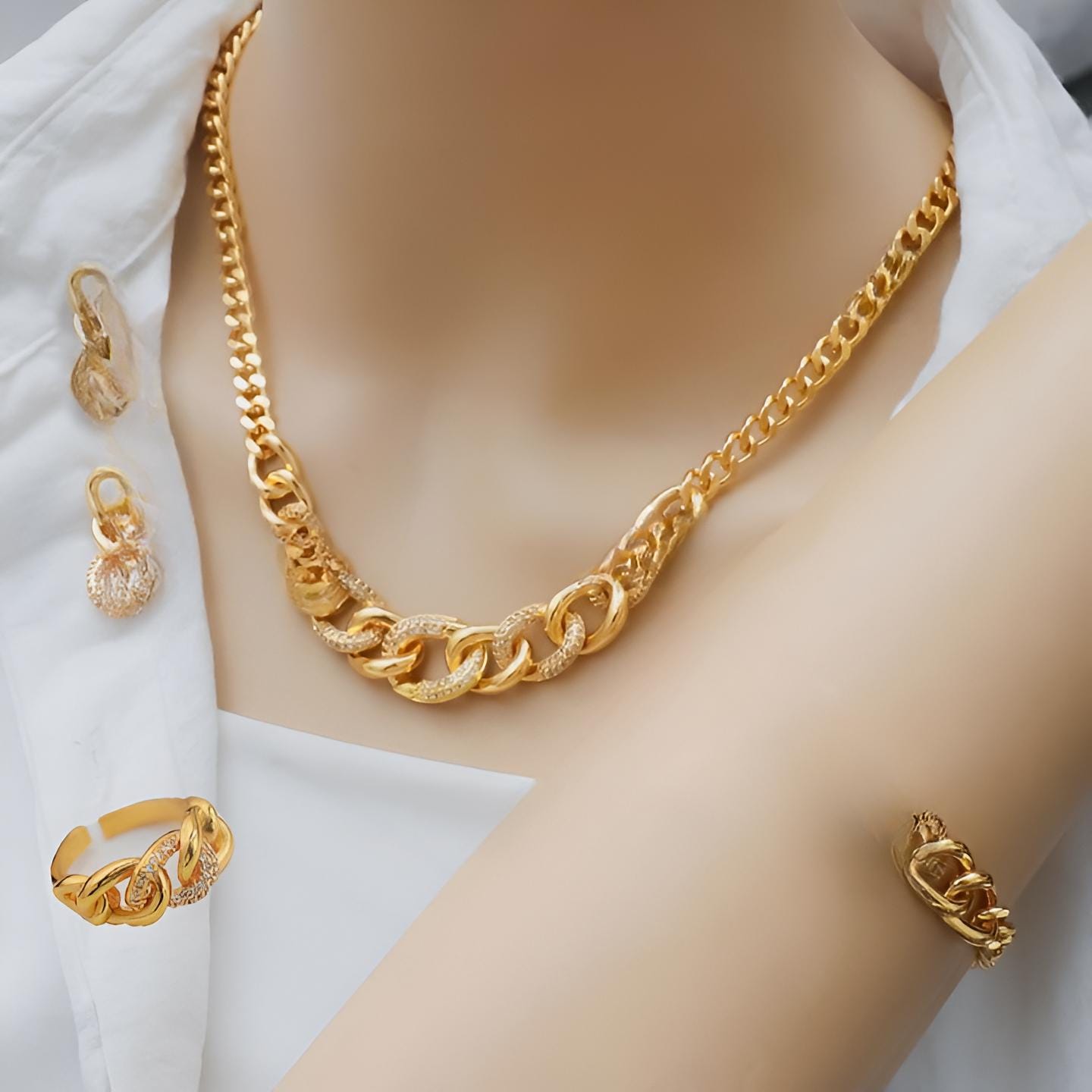 Gold-Plated Chain Link Jewelry Set – Necklace, Bracelet, Earrings & Ring