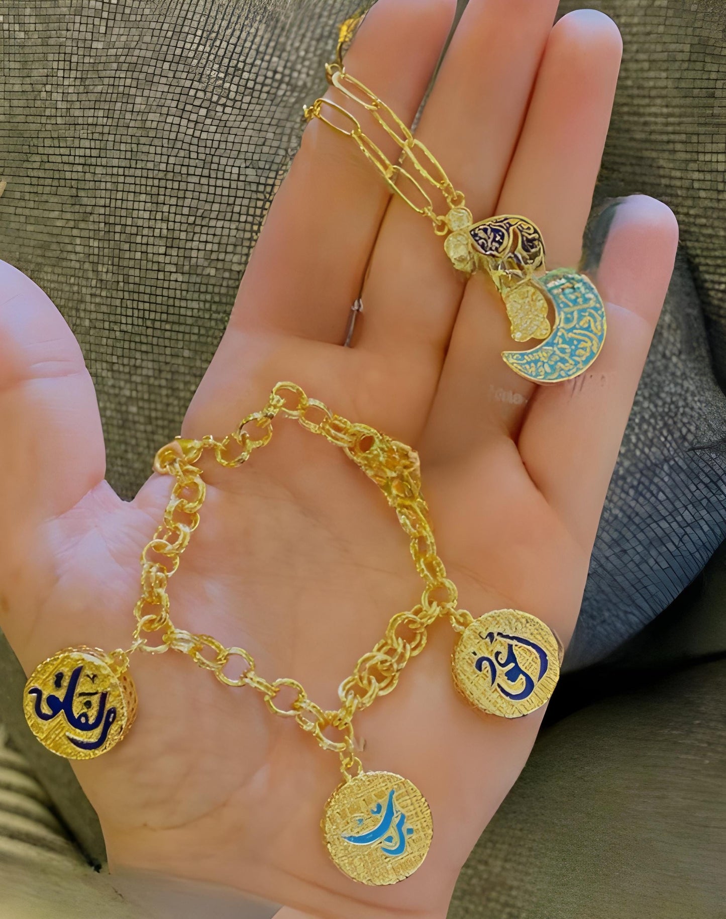 Gold-Plated Islamic Jewelry Set: Moon & Arabic Calligraphy Design