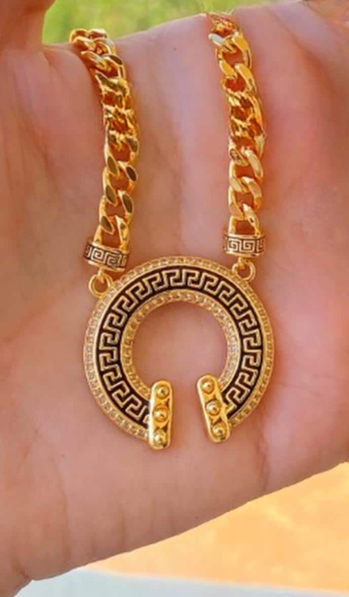 Gold-Plated Greek Key Jewelry Set – Necklace, Bracelet, Earrings & Ring – Elegant Statement Set for Women
