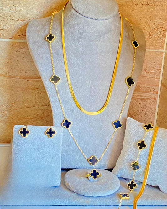 Gold-Plated Black Clover Jewelry Set – Necklace, Bracelet, Earrings & Ring for Women