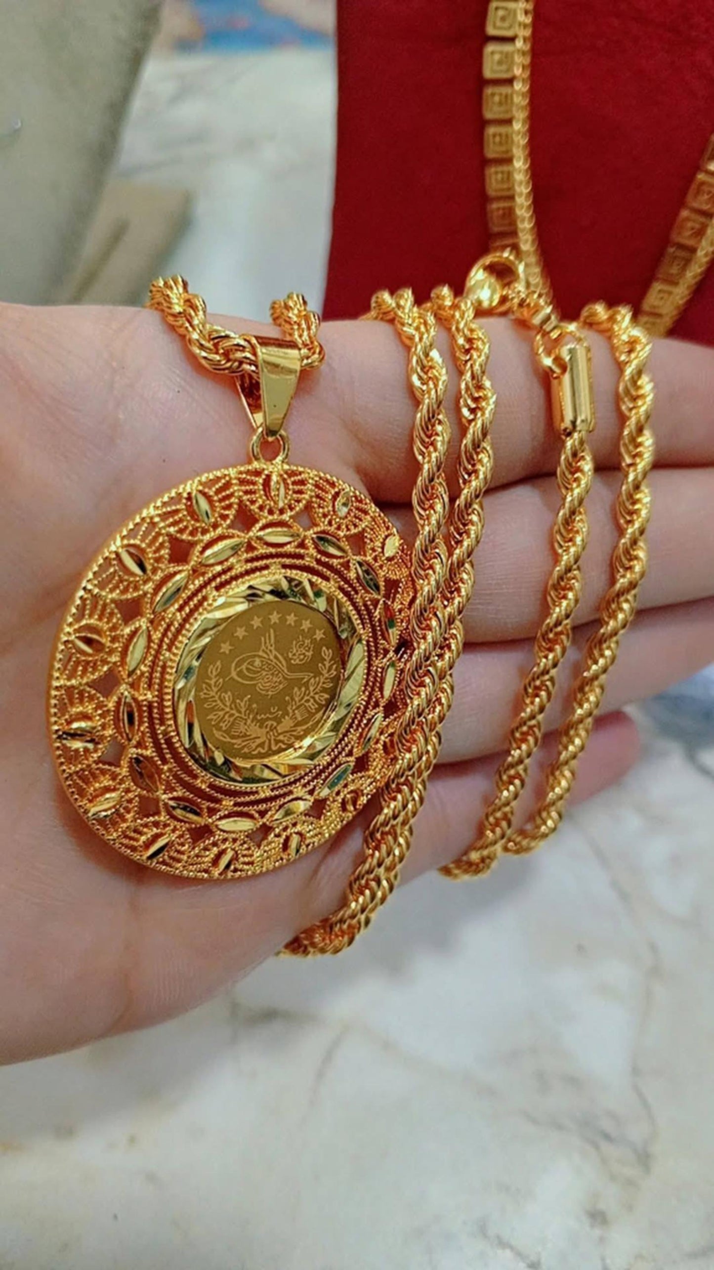 Luxury Gold Plated Rope Chain Pendant Necklace