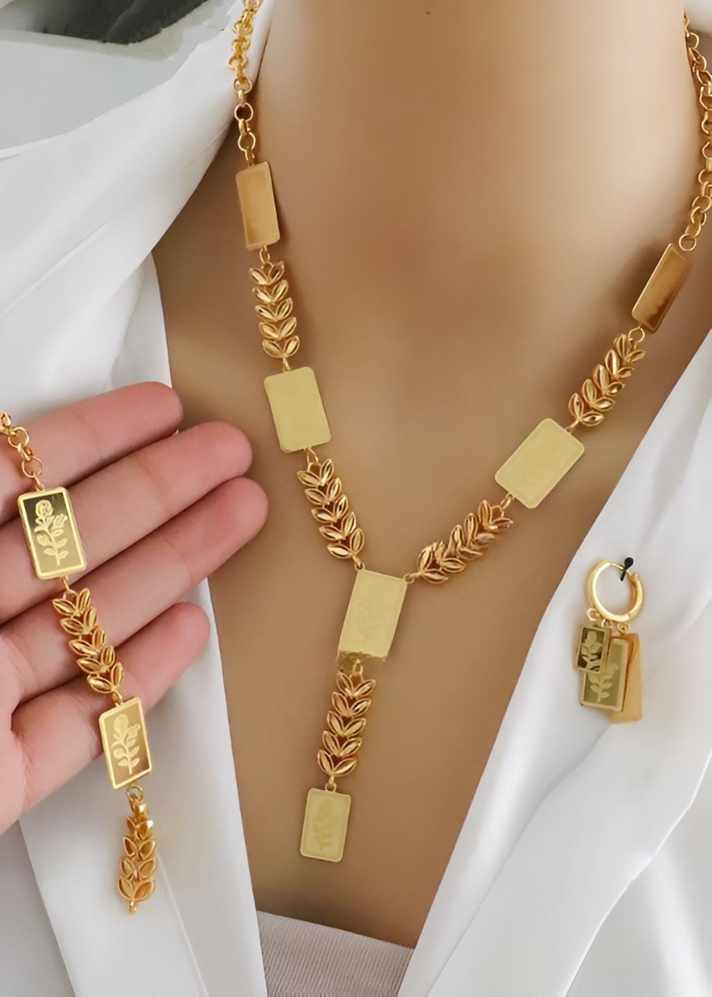 Gold-Plated Floral Jewelry Set – Arabic Wedding Bracelet, Earrings & Ring